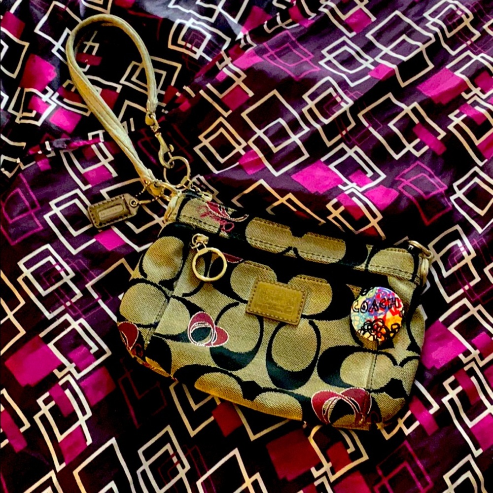 Women Coach Wristlet